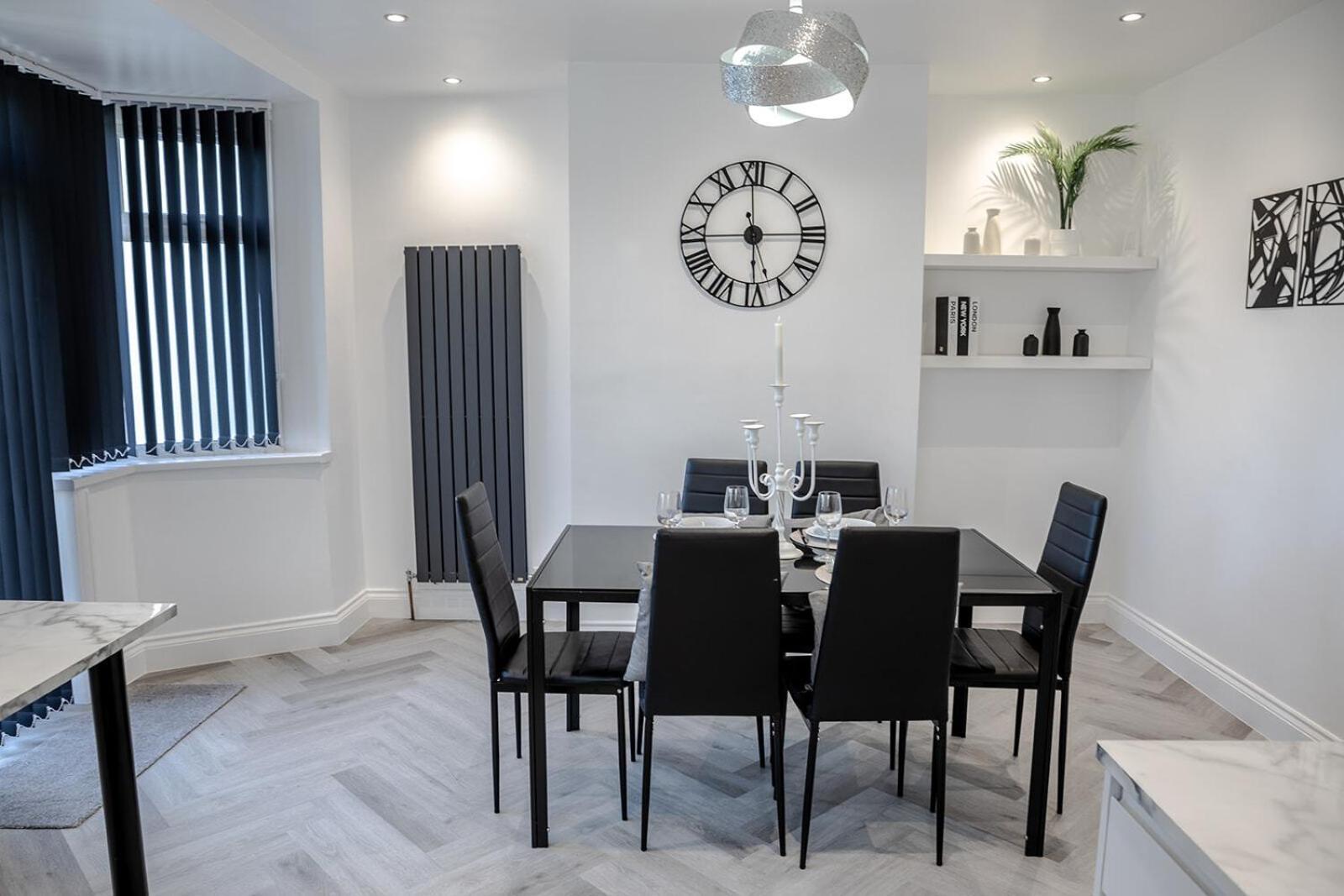 Lymer House - Stylish 3 Bedroom House In Вулвергемптон Екстер'єр фото