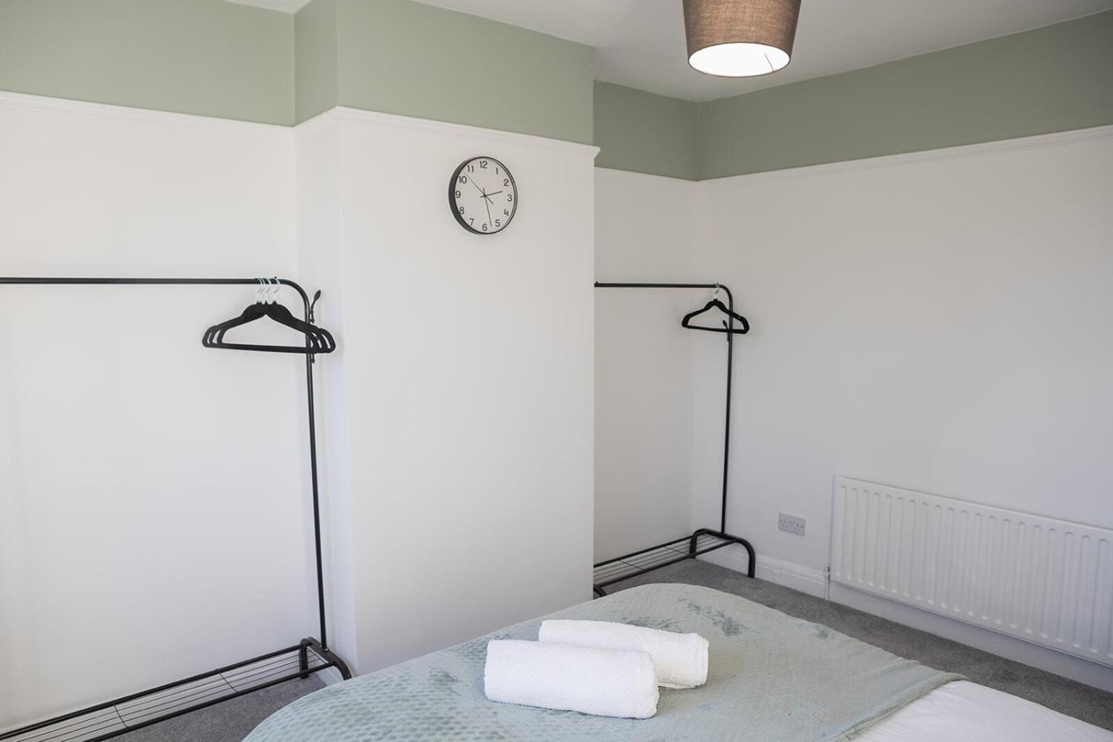 Lymer House - Stylish 3 Bedroom House In Вулвергемптон Екстер'єр фото